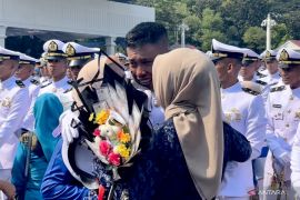 Prabowo berterima kasih orang tua perwira relakan anaknya mengabdi