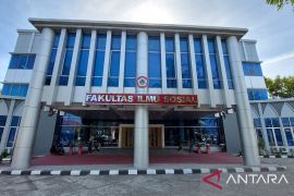 Program studi PPKn UNG berhasil meraih akreditasi unggul