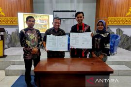 Pemkab Natuna dan komunitas sejarah lestarikan budaya lokal