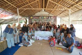 YABN berikan penguatan peran orangtua di Desa Karias Dalam