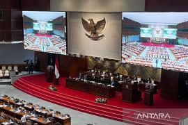 Rapat Paripurna setujui RUU Haji dan Umrah jadi usul inisiatif DPR