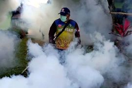 Cegah penyebaran DBD, Dinkes lakukan fogging di lingkungan sekolah