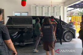 Kejati Bengkulu sita rumah dan mobil mewah tersangka korupsi tambang