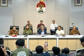 KPK serahkan hasil kajian tata kelola tambang ke tujuh kementerian
