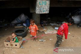 BPS sebut garis kemiskinan Maret 2025 Rp609.160 per kapita per bulan