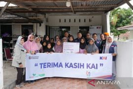 KAI Divre II Sumbar Kembali Kucurkan Dana Bantuan TJSL di Wilayah Kota Padang