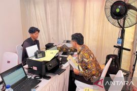 Imigrasi Batam dan BI Kepri menghadirkan layanan paspor pada Cernival 2025