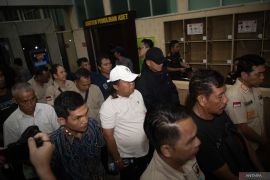 Puluhan kades dan Camat Pagar Gunung diciduk terkait kasus pungli dana desa di Lahat Page 4 Small