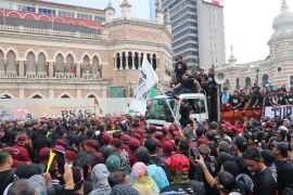 Ribuan warga Malaysia unjuk rasa di kedubes AS Kuala Lumpur