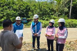 Semangat Kemerdekaan, PLN Sukseskan One Day Service di Ketapang