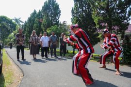 Syukuran PMS dan Wali Kota Pematangsiantar, bicara penerapan budaya Simalungun