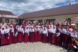 Astra dukung akselerasi pendidikan berkualitas pada 17 sekolah di Seram Bagian Barat