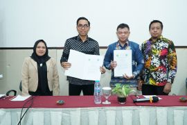Dosen Bahasa Inggris UMPR Gelar FGD bersama guru SMA Muhammadiyah se-Kalteng