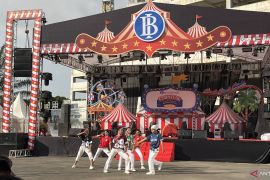 Gen Z Batam unjuk bakat di Cernival BI Kepri 2025 lewat kompetisi K-POP dan tari modern