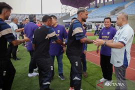 Persita Tangerang vs Persija: reuni Carlos Pena dengan mantan tim