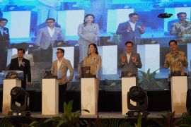 Wahana safety Indonesia luncurkan sepatu keselamatan kerja lokal