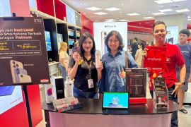 IM3 hadirkan digital next level dengan iPhone 16 di Surabaya dan Jogja