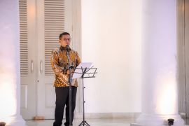 Hari Puisi Indonesia, Andra Soni bacakan tiga puisi karya sastrawan besar