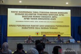 Disperkim HST rakor penyedia bahan bangunan program BRS 2025
