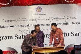 Bali launches one graduate per family program