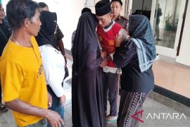 Hakim PN Situbondo tegur saksi pelapor beri keterangan tak sesuai BAP