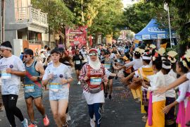 Perkuat sektor sport tourism, Pelita Air resmi jadi Official Airline Maybank Marathon 2025