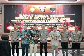 Kapolda Jambi Irjen Pol Krisna H Siregar buka Rakernis Gabungan TIK dan Bidkum