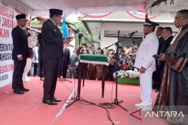 Mezaac Maurits Silooy jabat Kepala Pemerintah Negeri Amahusu