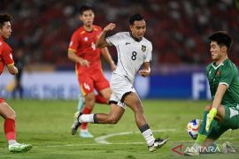 ASEAN U-23 -  Indonesia tertinggal 0-1 pada babak pertama