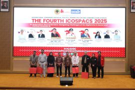 Untag Surabaya tuan rumah Konferensi Forum Dekan FISIP PTS se-Indonesia