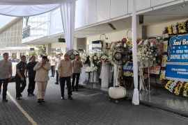 Presiden melayat mendiang Kwik Kian Gie di RSPAD Jakarta