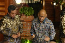 Pemkab dan Kejari Karawang kerja sama mengawal pengelolaan dana desa