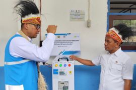Program Lisdes Kementerian ESDM percepat pemerataan akses listrik di Papua