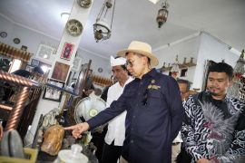 Yang ditemukan Menbud saat berkunjung ke Rumah Gun Gun