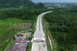 Pemberlakuan tarif tol Padang - Sicincin Page 2 Small
