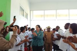 Internet access empowers Jayapura's distant communities: District head