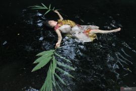 Performance art dalam Bantengan Nuswantoro Trance Festival