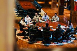Prabowo asks DEN to ready measures to boost growth