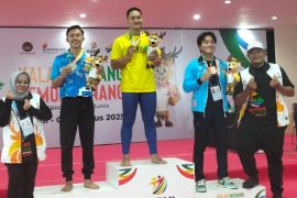 Pegiat yoga Kota Tangerang raih emas di FORNAS Lombok