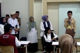 Menteri Sosial tinjau MPLS di Sekolah Rakyat Sleman