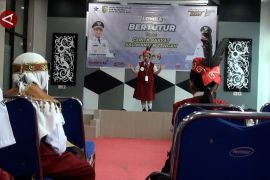 Membangun karakter anak lewat lomba bertutur