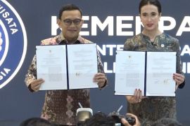 Kemenpar dan KP2MI kembangkan Desa Migran EMAS