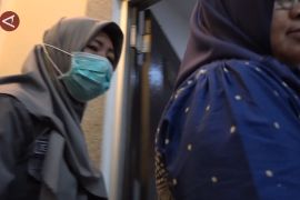 Pungli dana desa, 1 camat dan 20 kepala desa digiring ke Kejati Sumsel