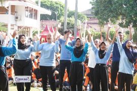 Pemkot Kediri gelorakan olahraga bersama untuk wujudkan keluarga sehat