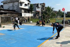 Warga binaan Bapas Jakbar dilibatkan dalam kegiatan sosial di Palmerah