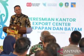 Pemprov Kaltim  komitmen kurangi ketergantungan pada batu bara