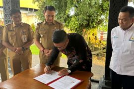 PLN dan Pemkab Kapuas Hulu sinergi hadirkan layanan publik terintegrasi jelang hari kemerdekaan