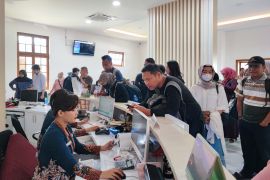 KAI batalkan perjalanan sejumlah KA lintas selatan Jawa pada hari ini