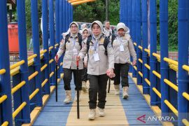 Retret Pemkot Ke dari di Kebun Raya Page 3 Small