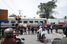 KAI Sumut sosialisasi keselamatan  di perlintasan sebidang Lubuk Pakam